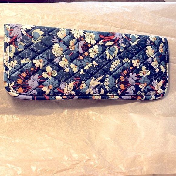 Vera Bradley Curling & Flat Iron Cover NWT - Picture 2 of 4